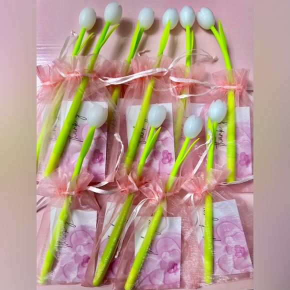 Other - 10 Sets Of White Tulip Pens Buyer Gift Sets
